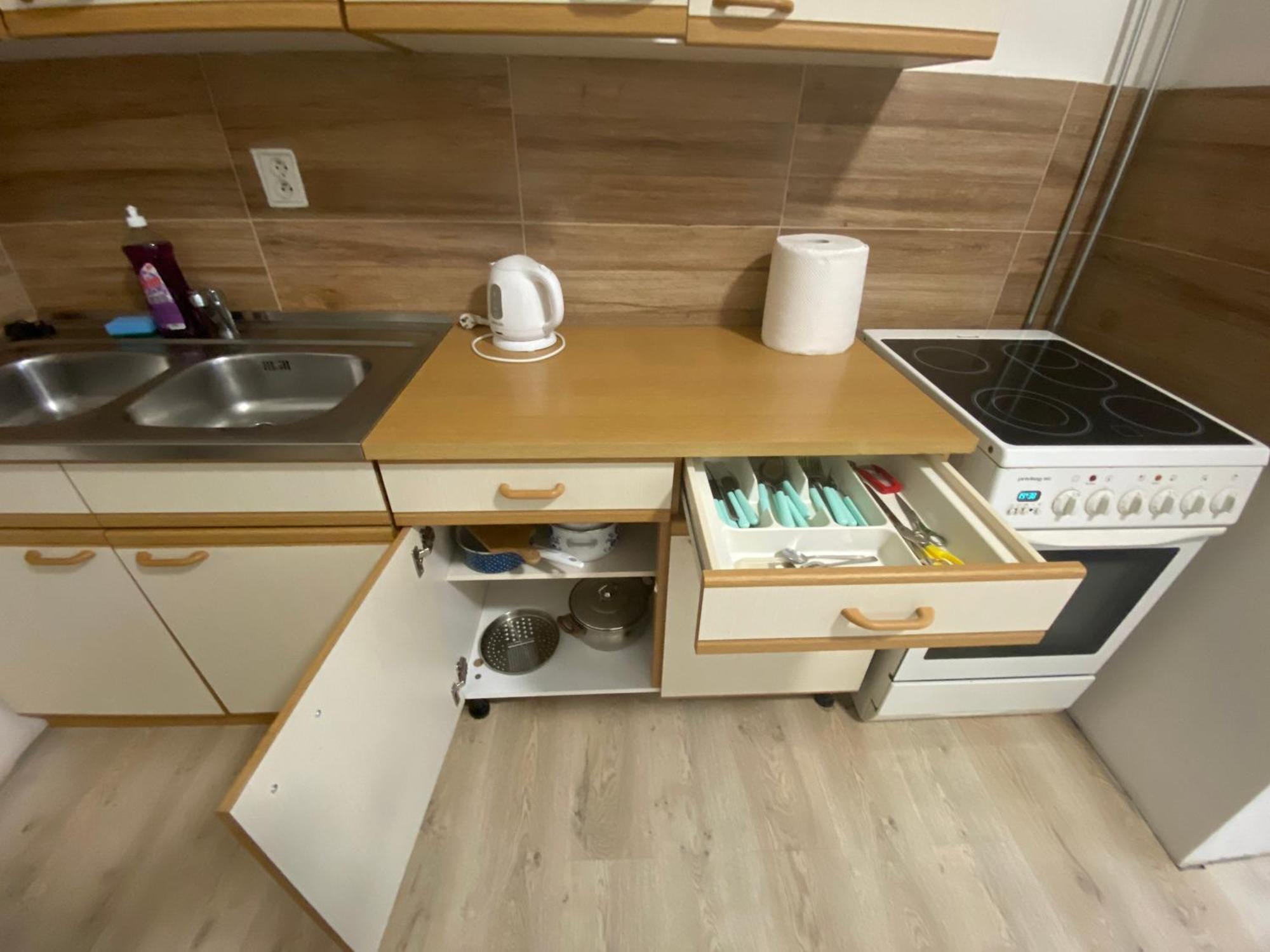 Prazska Apartment *